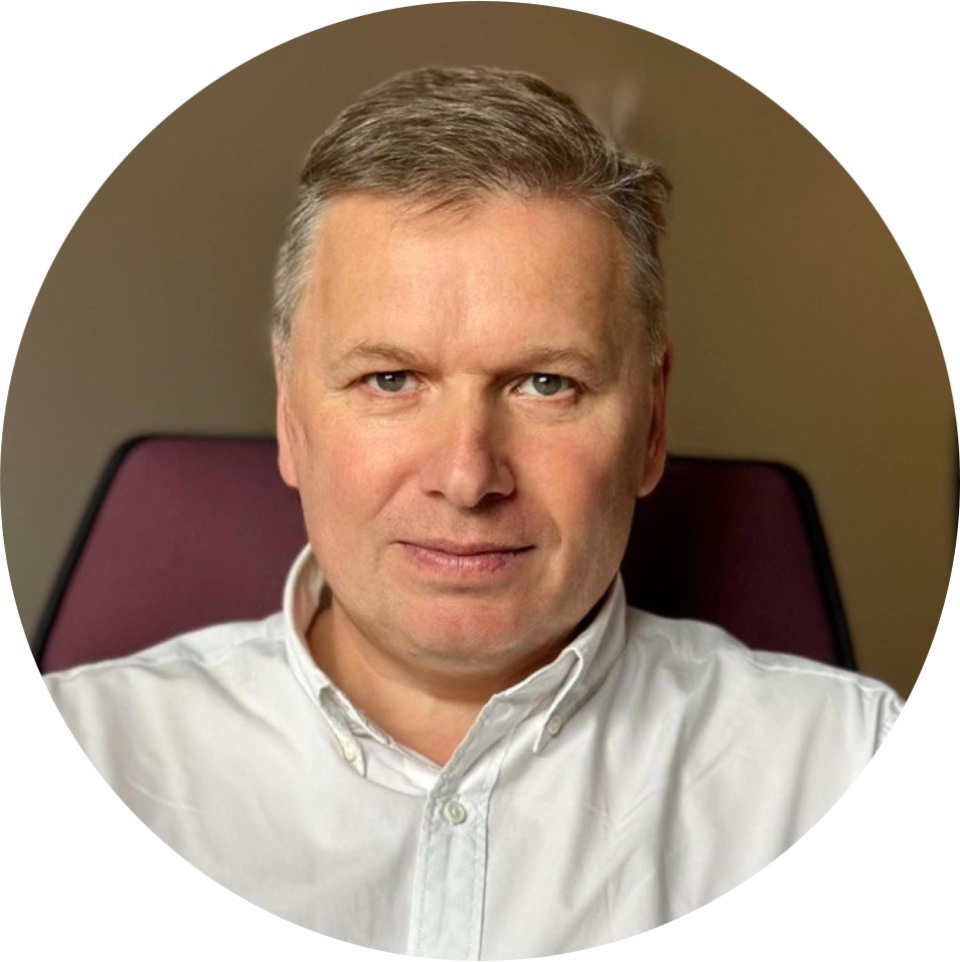 Корнеев Дмитрий Владимирович, основатель проекта DKSkills, автор учебных программ soft skills